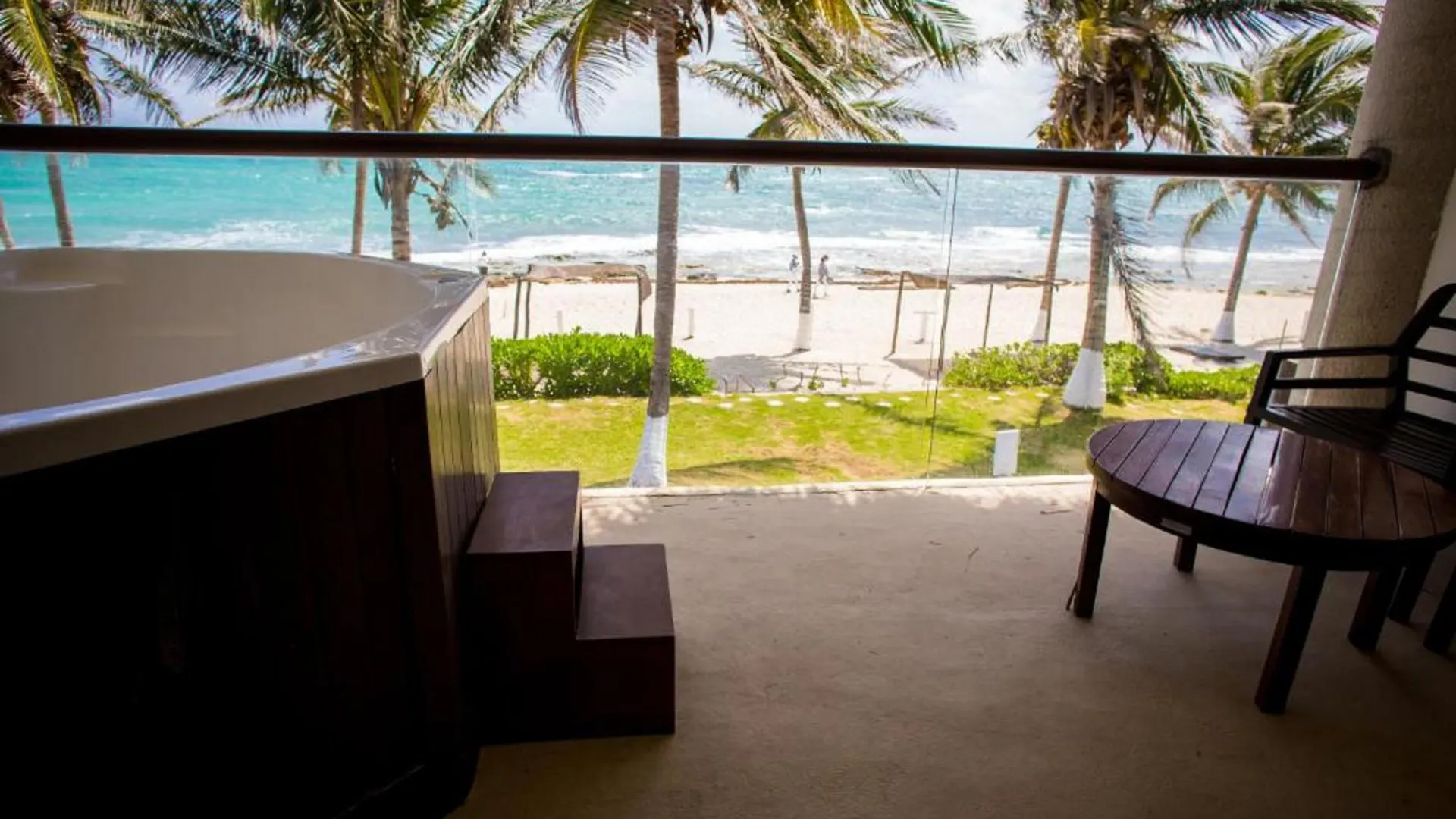 Le Reve By Mij - Beachfront Hotel (Adults Only) Playa del Carmen 4*,  Mexico